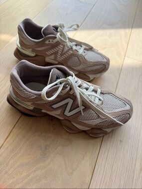 New Balance 9060 Limited Edition Unisex Beige and Cream Running Sneakers